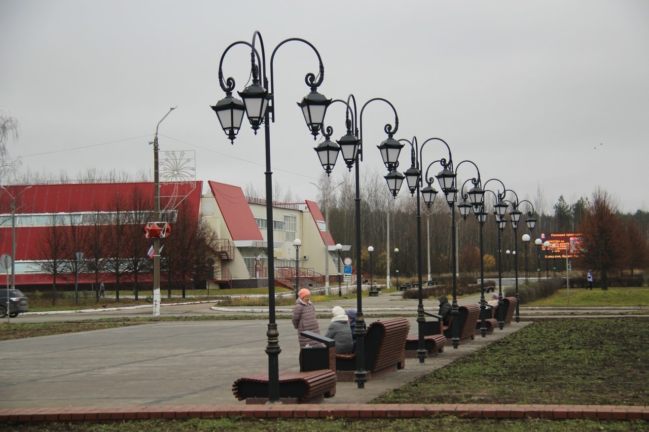 Обновленная Торговая площадь в Радужном