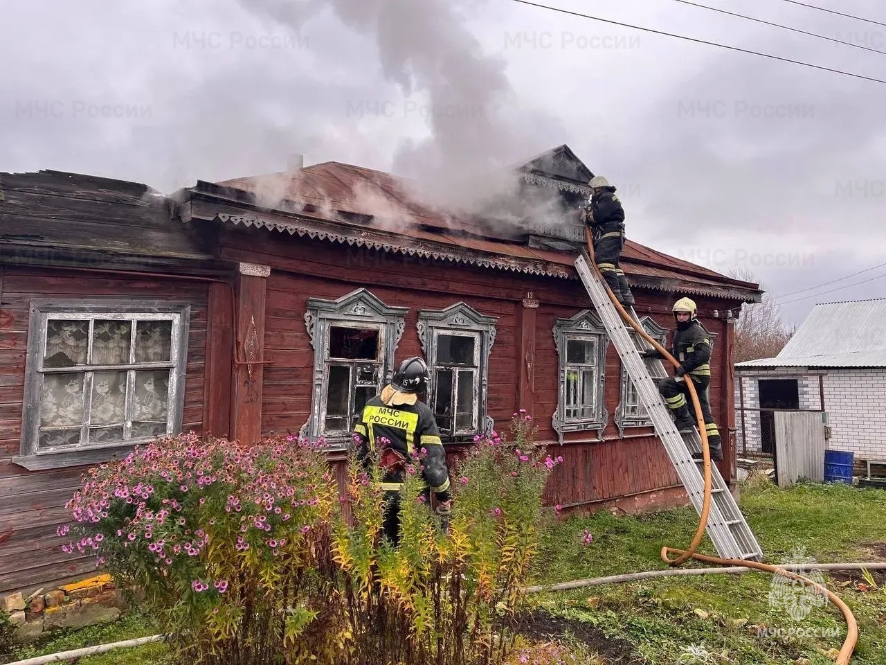 Пожар в деревне Санниково