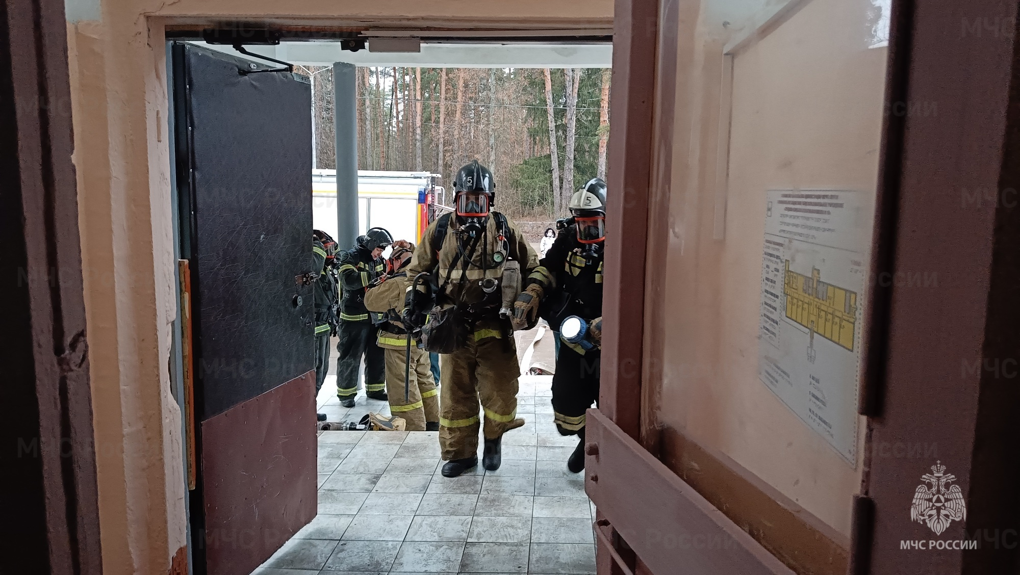 Пожарно-тактические учения в школе №18 города Муром